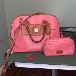 Dooney & Bourke Purse with matching zipper bag and key chain.